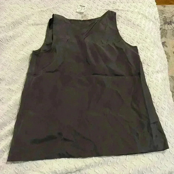 J. Crew 100% Silk Tank Top size 4 NEW NWT - Picture 3 of 4